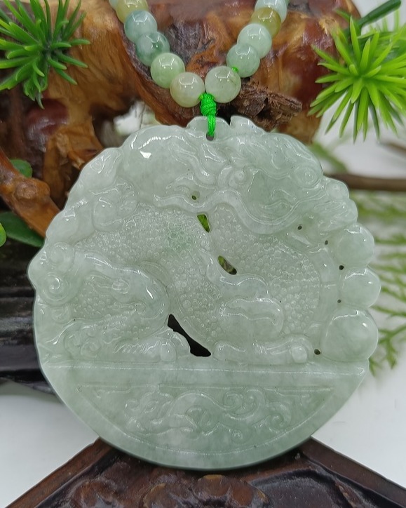 龙行天下