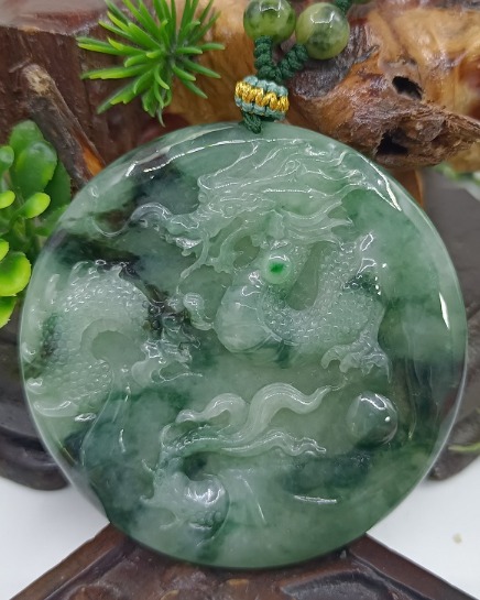 龙行天下
