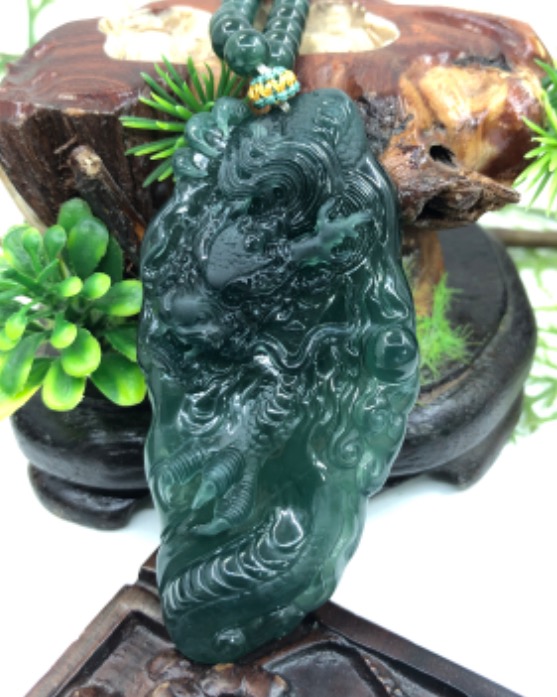 龙行天下