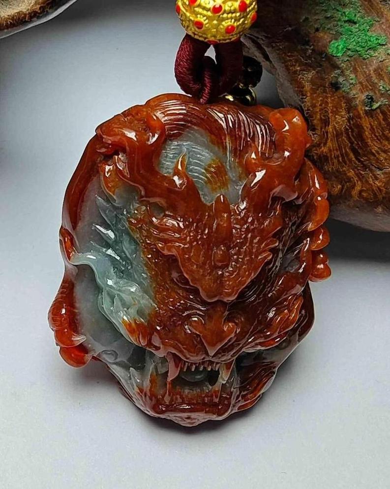 龙行天下