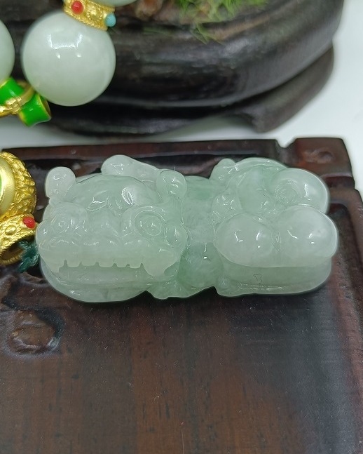 招财纳福