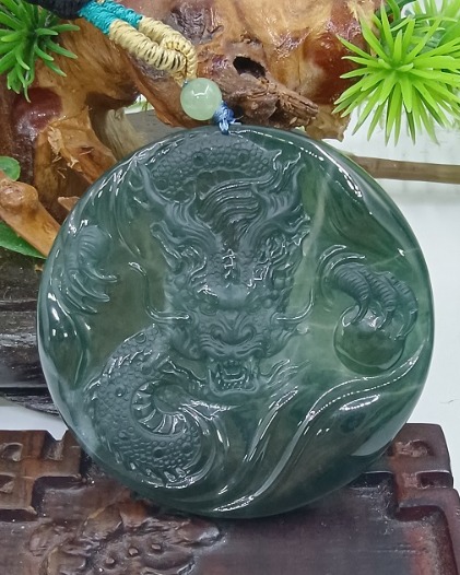 龙行天下