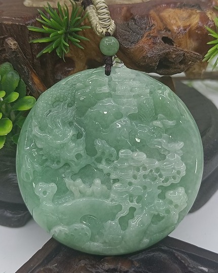 龙行天下