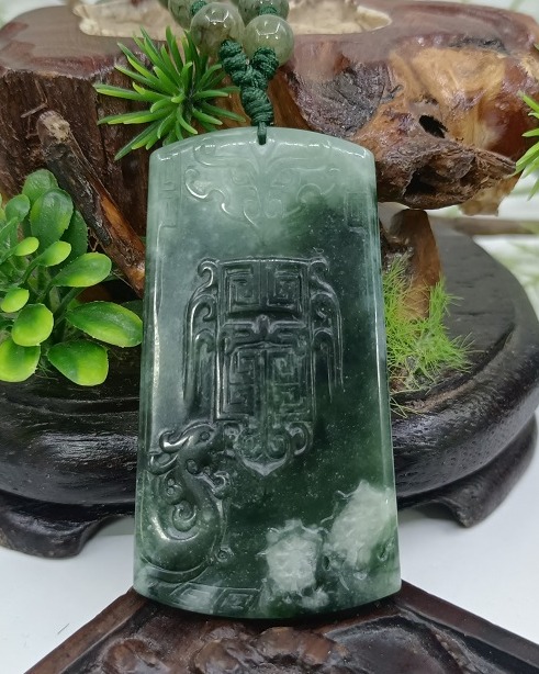 厚德载物