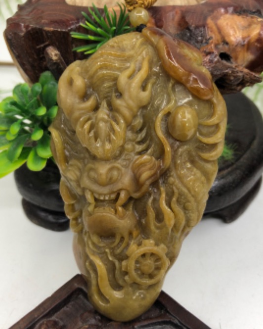 龙行天下