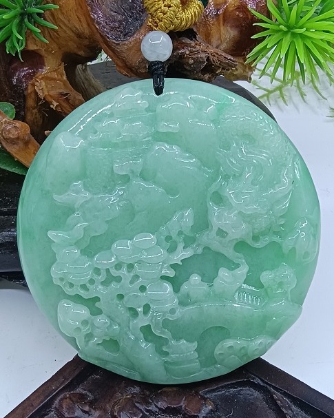 龙行天下