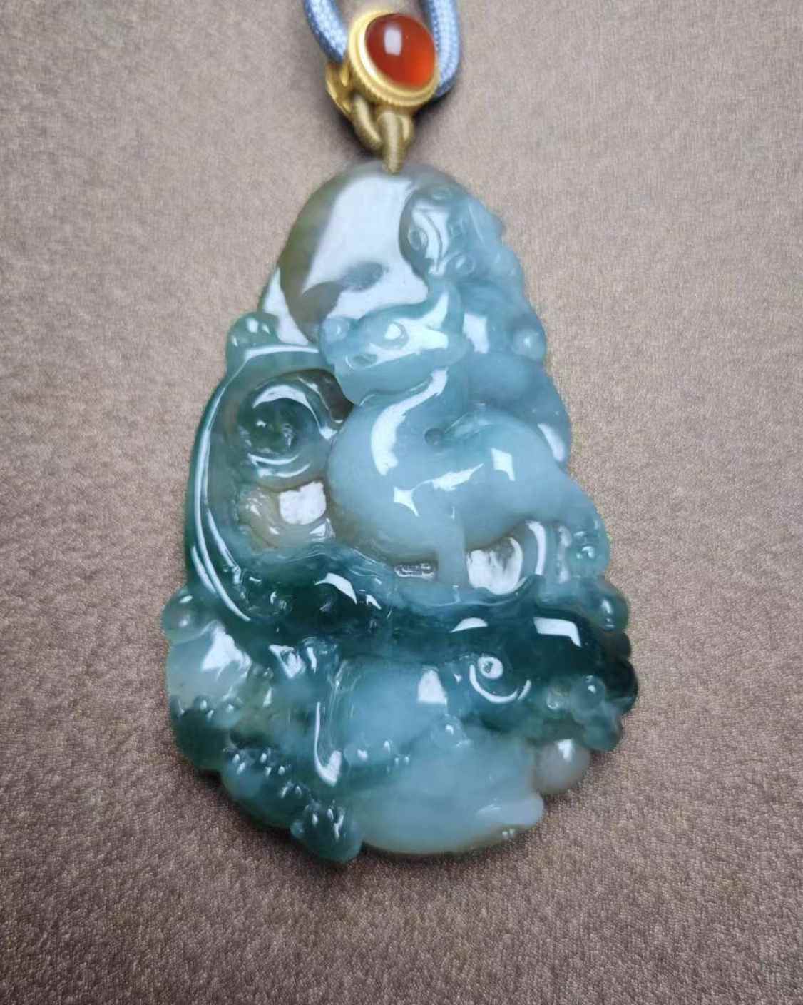 朝天吼