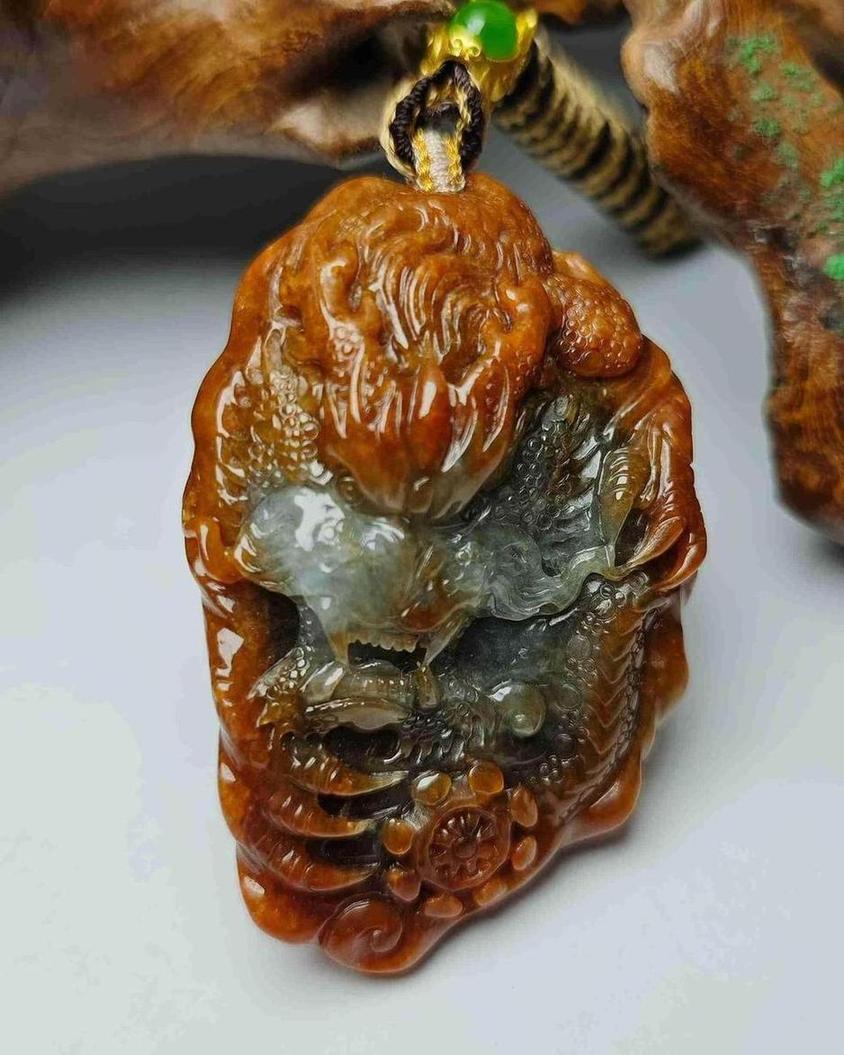 龙行天下