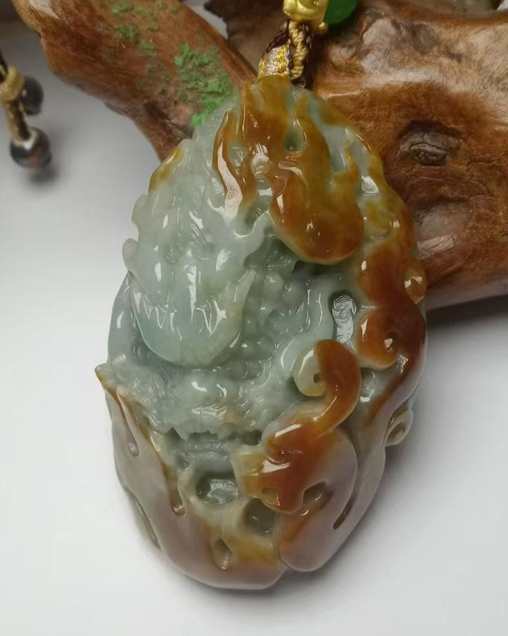 龙行天下