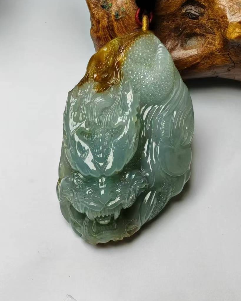 龙行天下