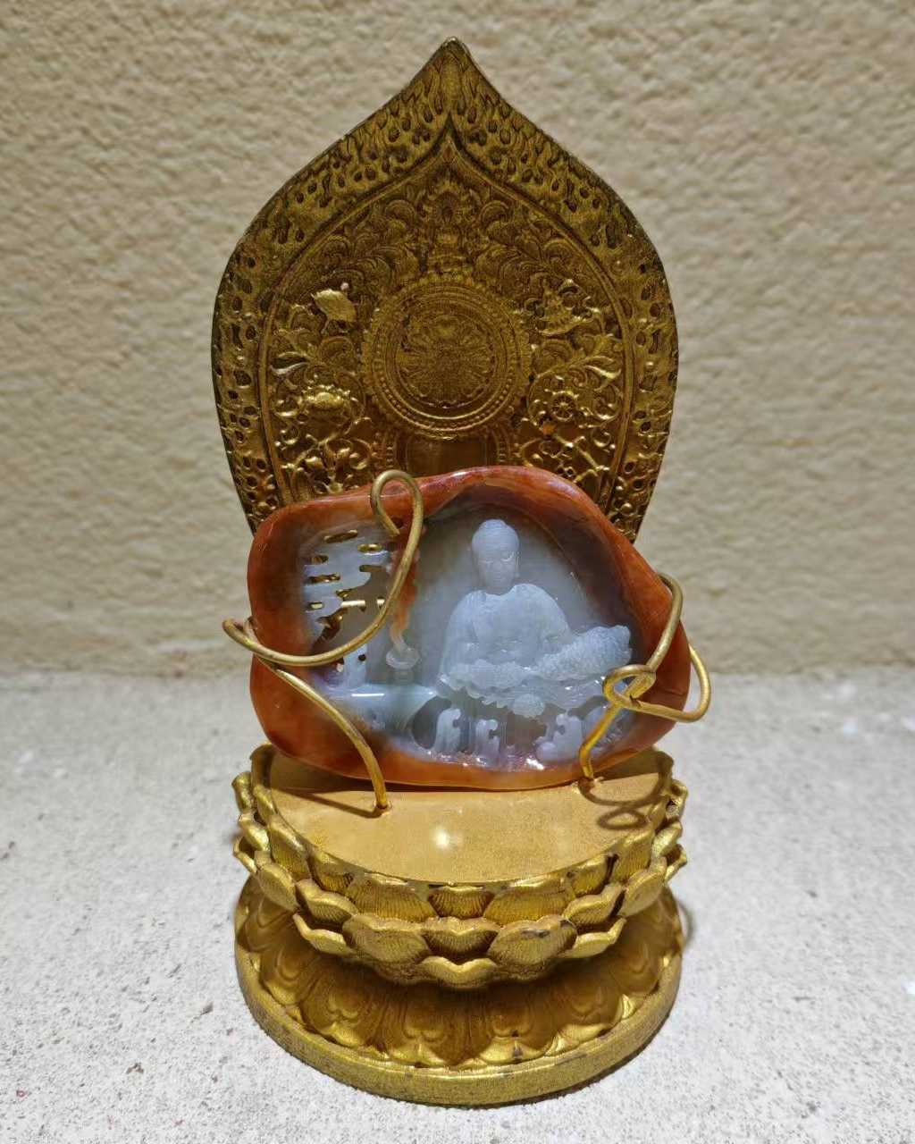 佛观天下