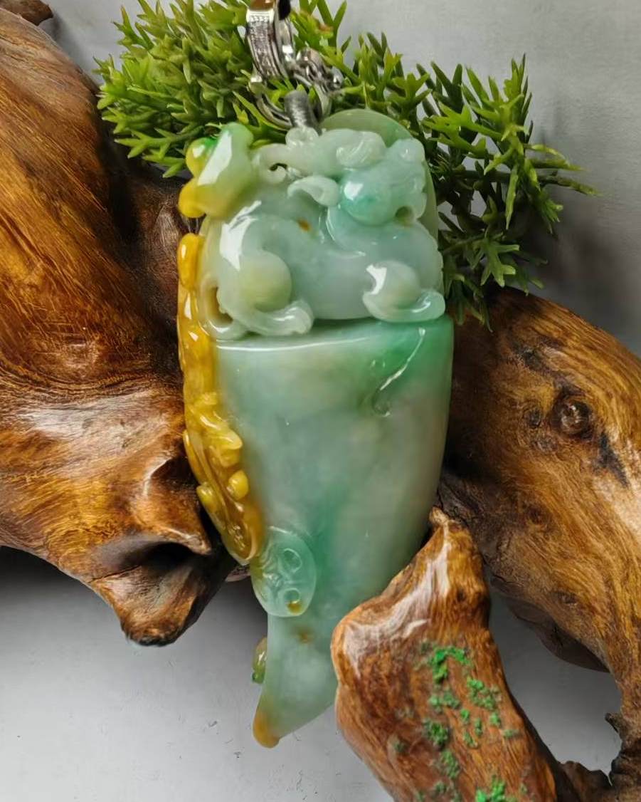 瑞兽纳福