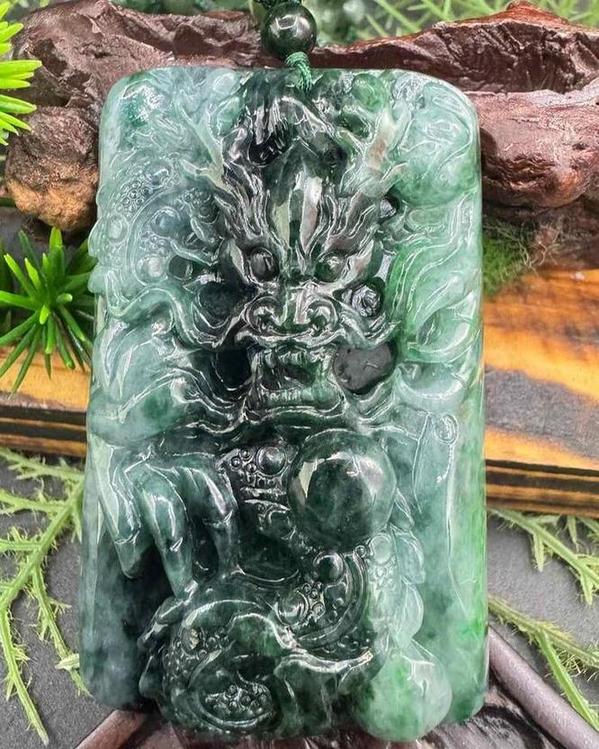龙行天下