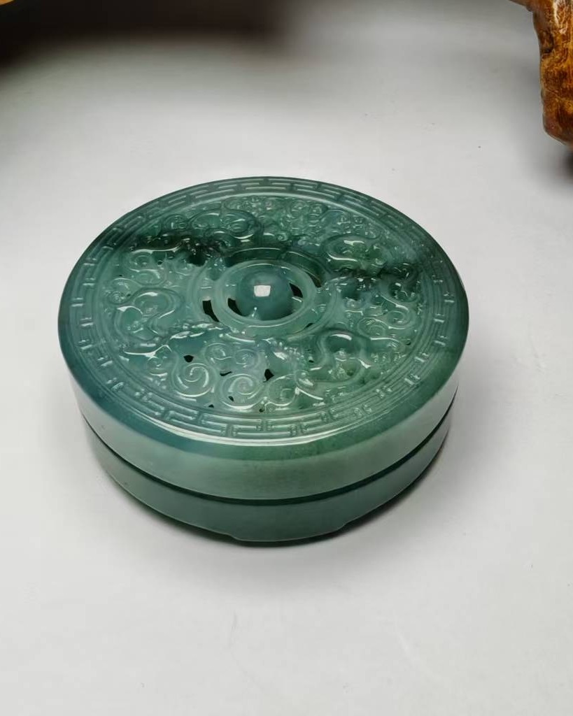 瑞兽纳福