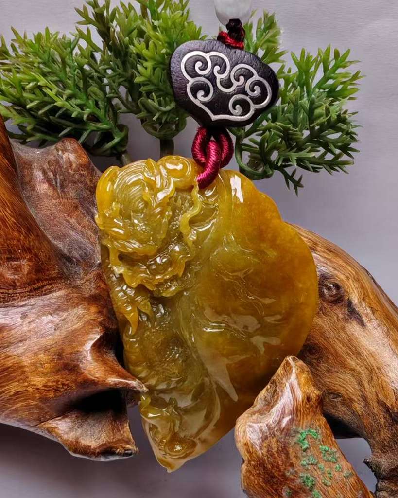 龙行天下