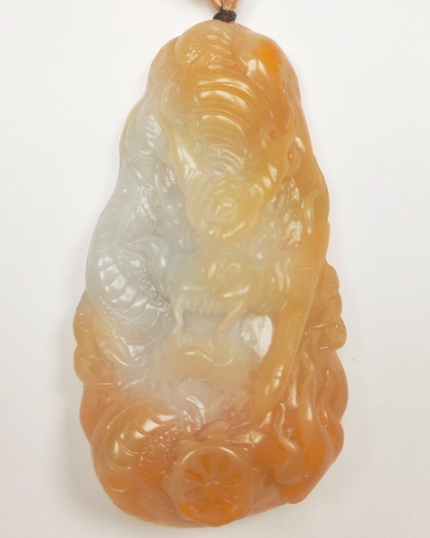 龙行天下