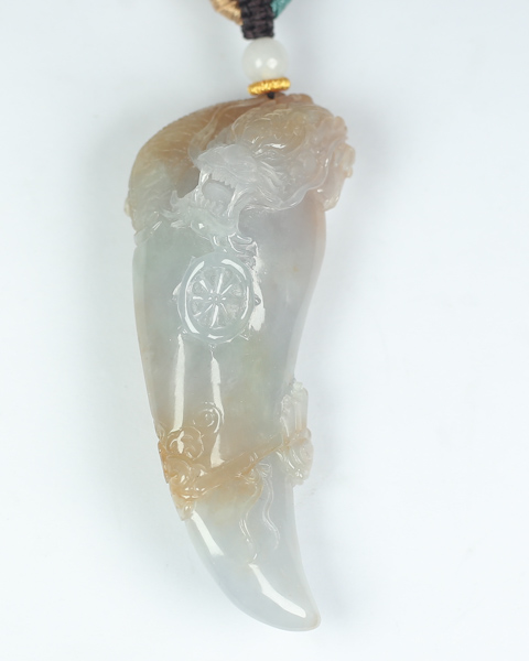 龙行天下