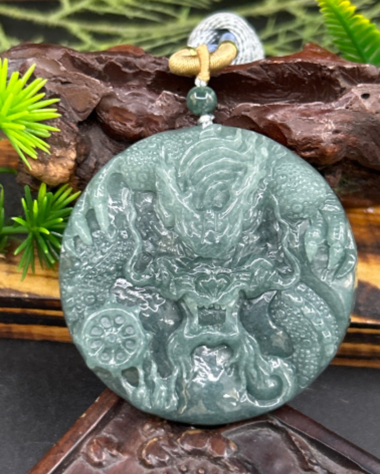 龙行天下