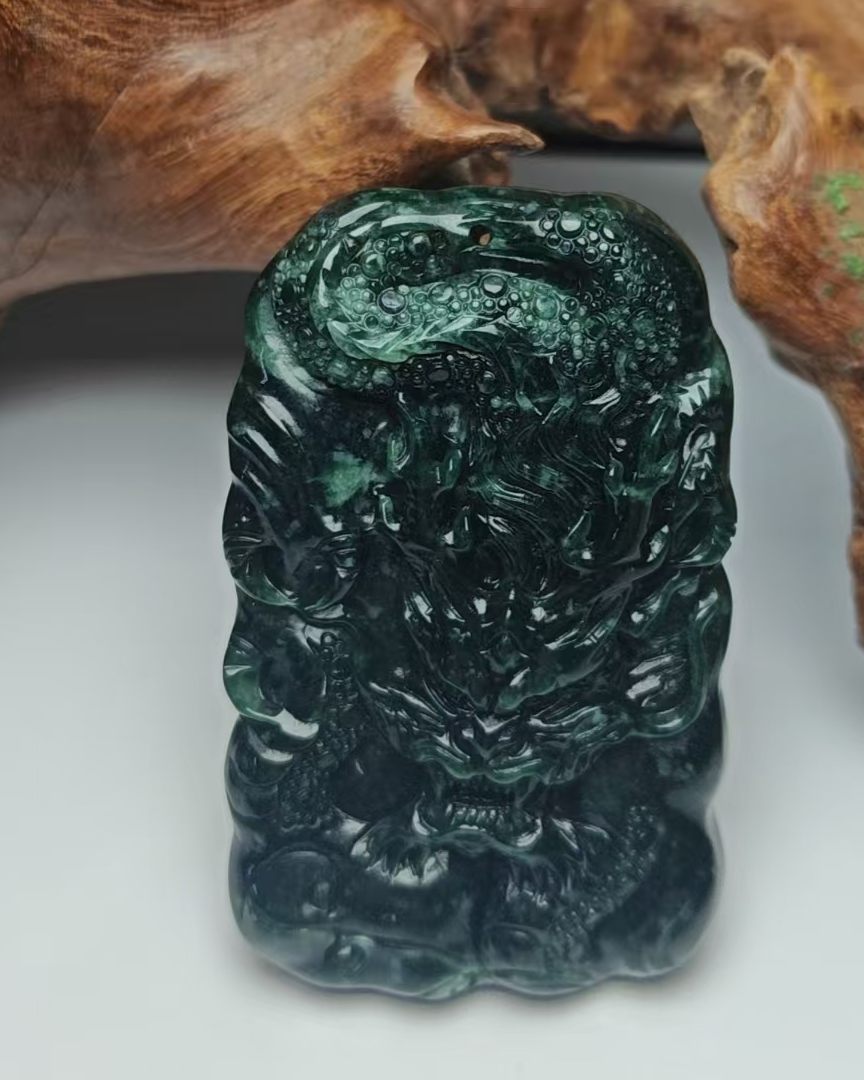 龙行天下