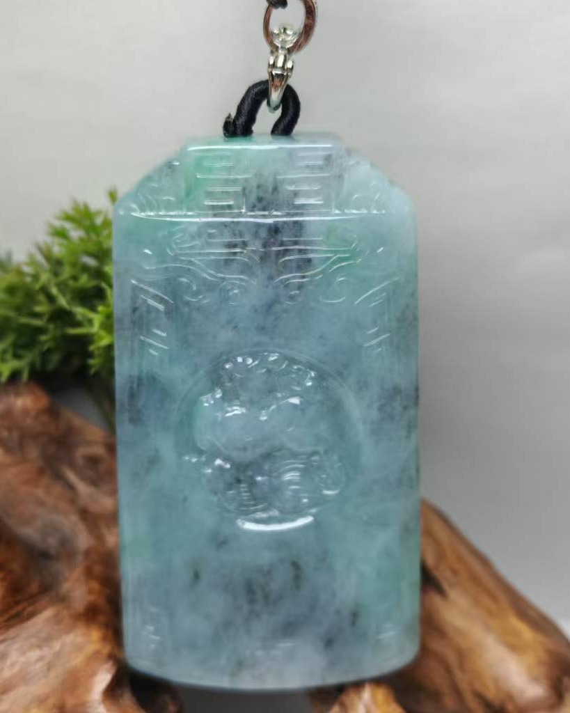 瑞兽纳福