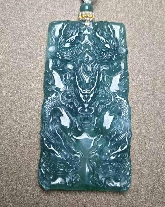 九龙护主