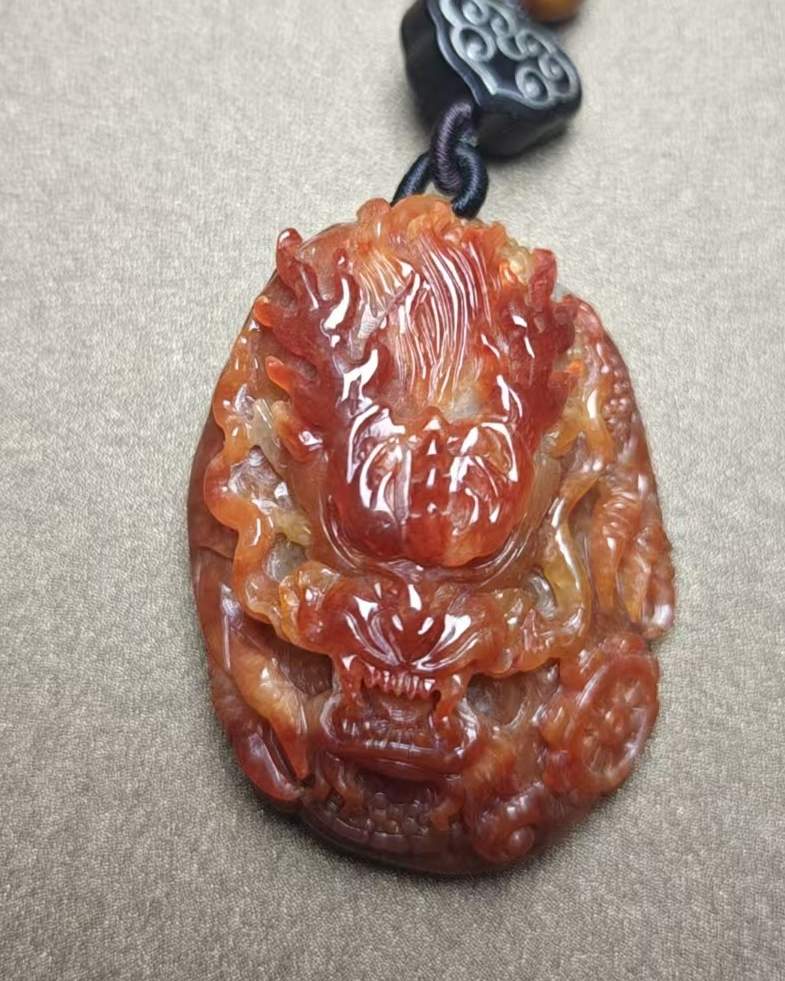 龙行天下