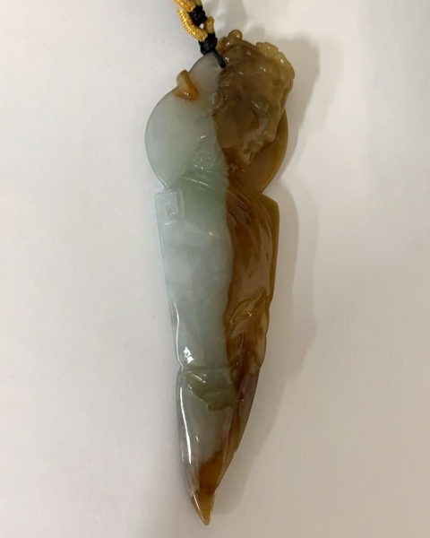 褐翠福佑