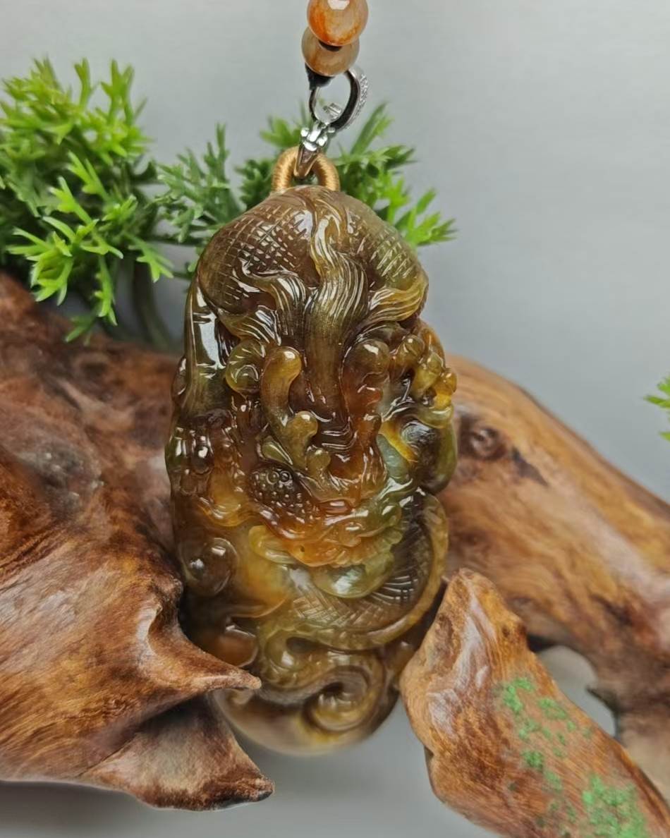 龙行天下