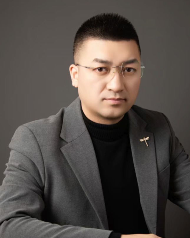陈一凡